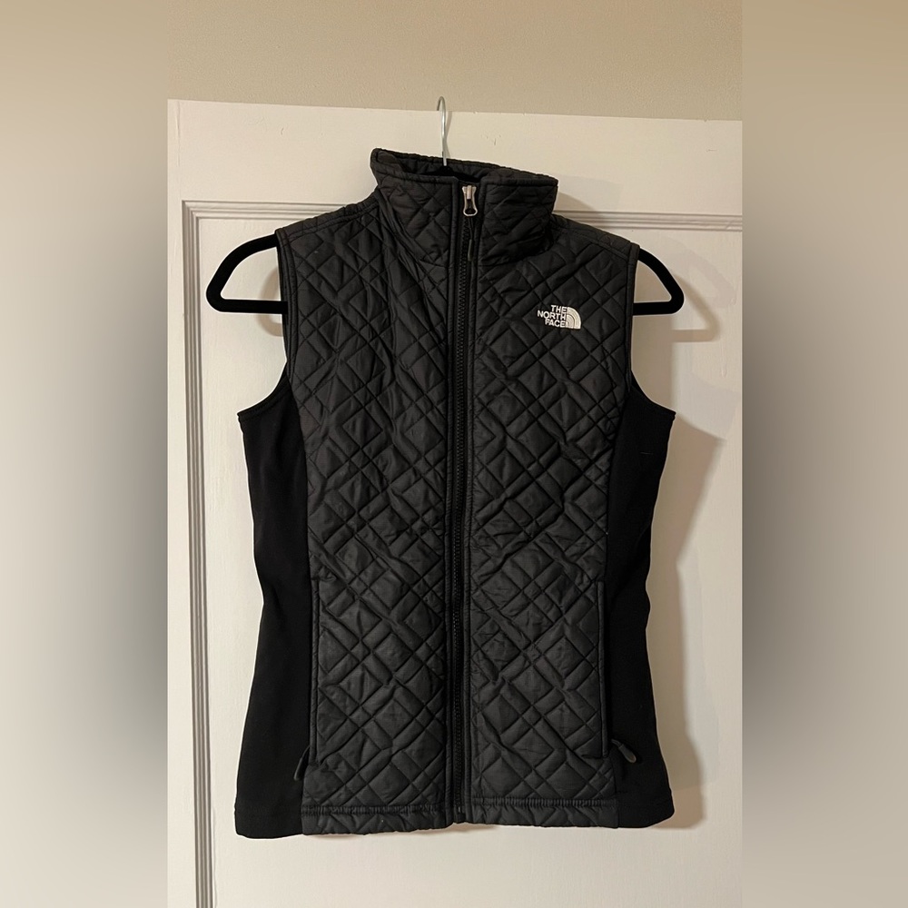 Womens XS North Face Vest